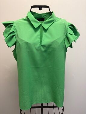 Tahari Bright Green Ruffle Sleeve Collared Blouse